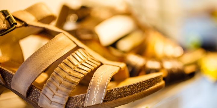 Effortless Chic: How Sandals Instantly Elevate Women’s Everyday Style